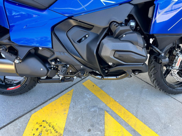 2025 MY26 BMW R 1300 RT Impulse R 1300 image 5