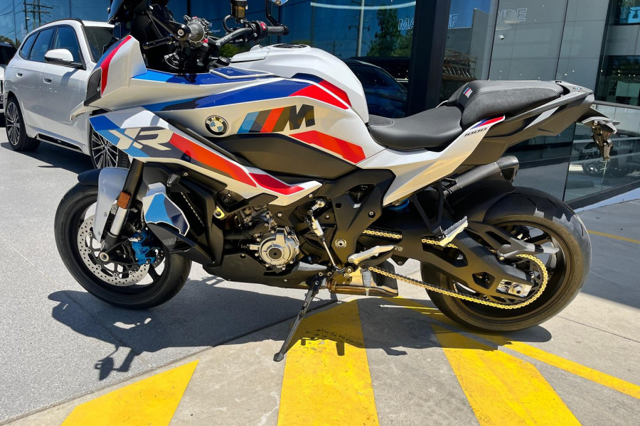 2025 BMW M 1000 XR M 1000