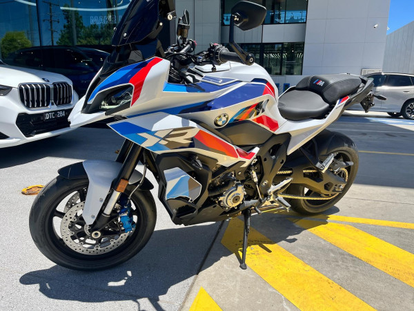 2025 BMW M 1000 XR M 1000 image 12