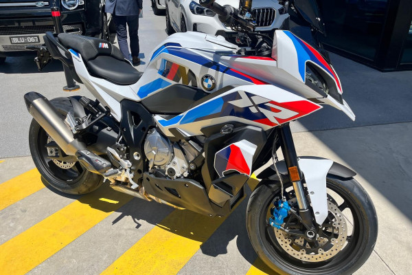 2025 BMW M 1000 XR M 1000