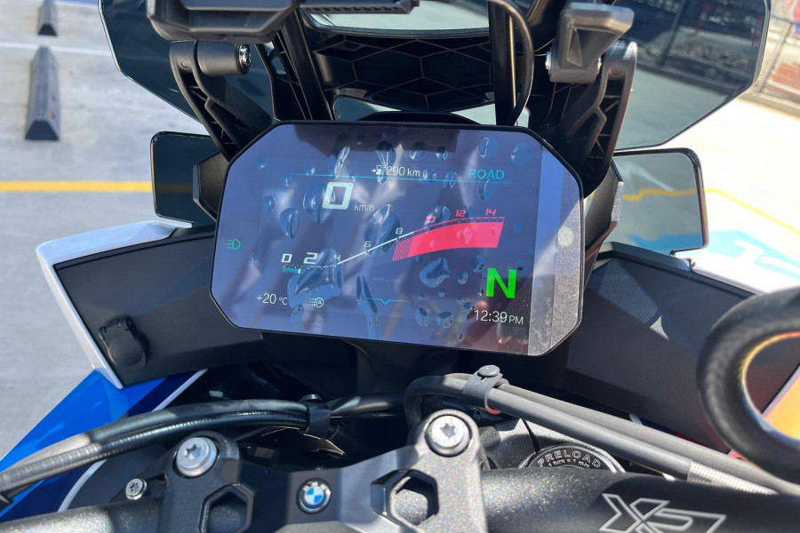 2025 BMW M 1000 XR M 1000