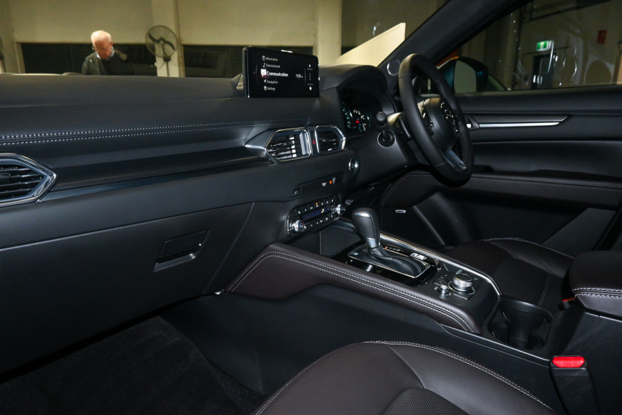 2025 Mazda CX-5 KF Series G35 Akera SUV Image 8