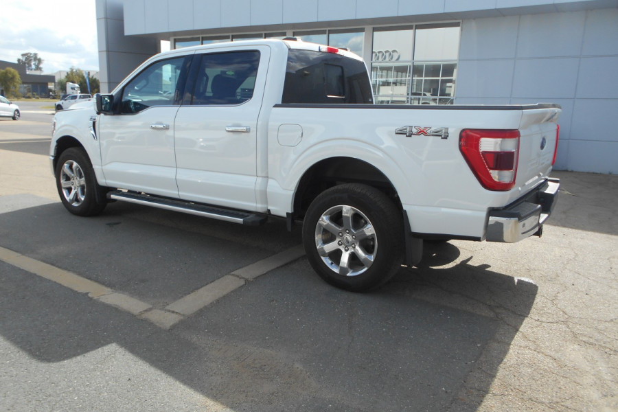 2023 Ford F-150 No Series Lariat Dual Cab Image 19
