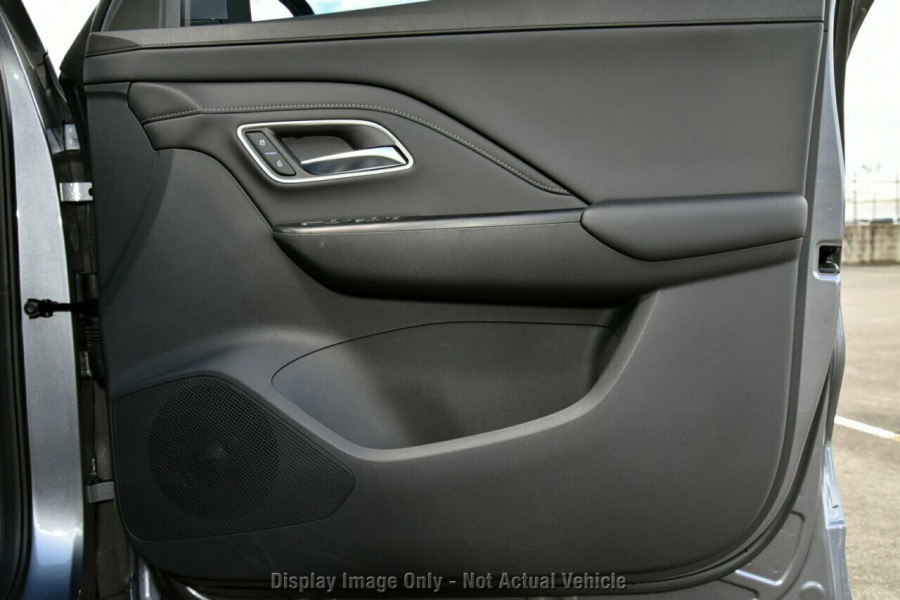 2025 MG ZS ZS32 Essence SUV Image 9