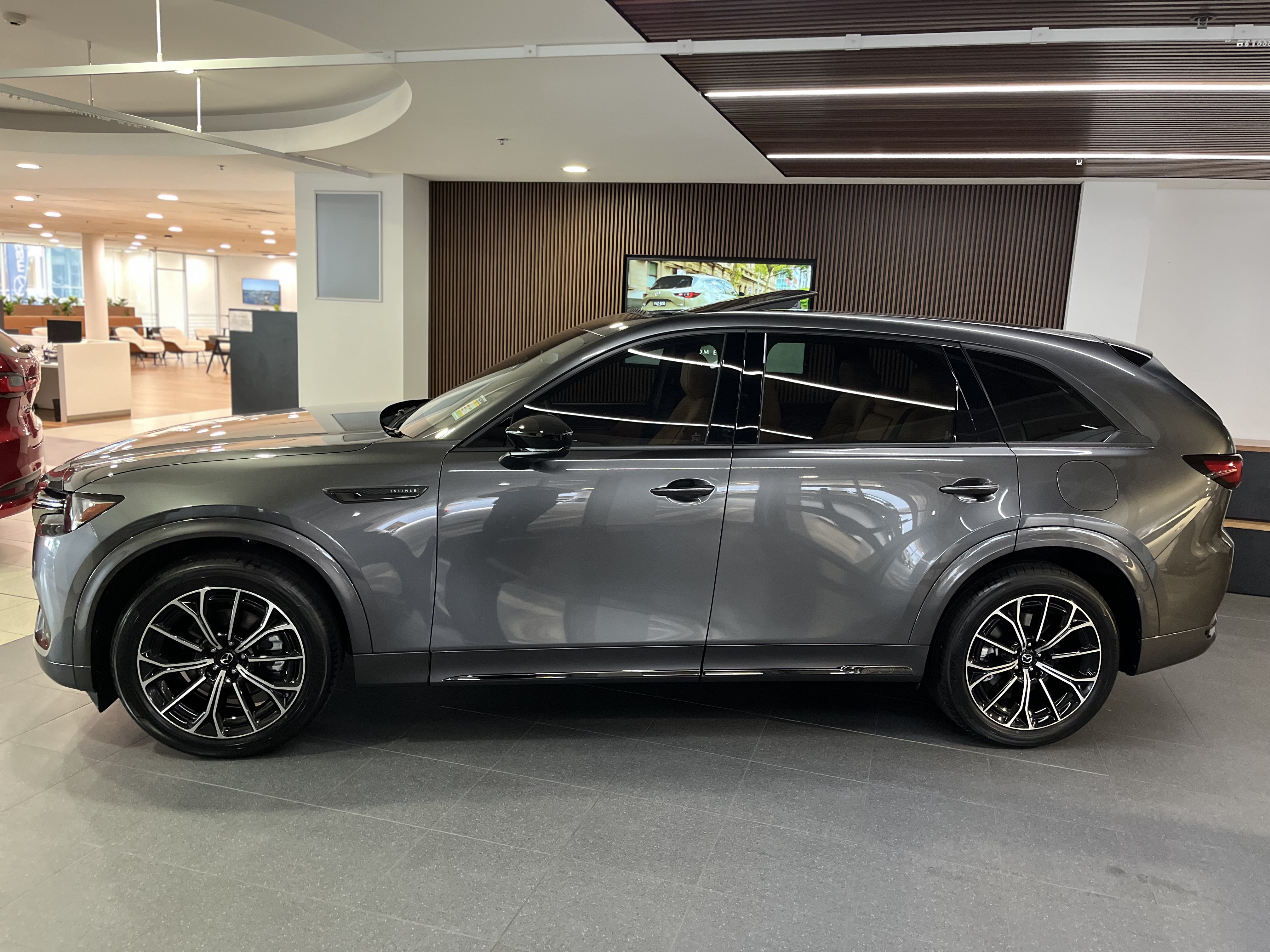 2024 Mazda CX-70 KJ G50e Azami SP SUV Image 2