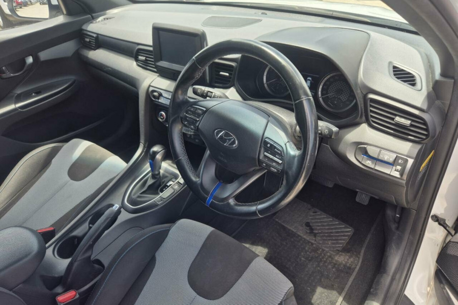 2019 MY20 Hyundai Veloster JS  Hatch Image 20