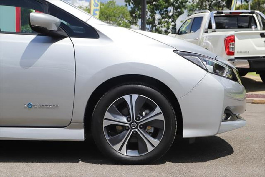 2019 MY20 Nissan LEAF ZE1 LEAF Hatchback Image 6