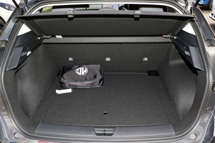 2026 MG MG4 AH4E Essence 64 Hatch Image 12