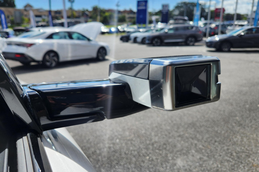 2023 Hyundai IONIQ 6 CE.V1 Epiq Sedan Image 6