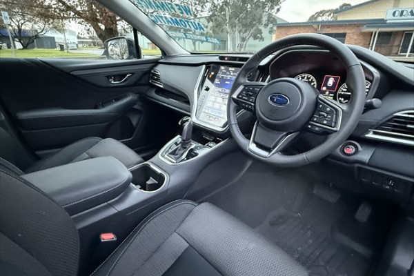 2024 Subaru Outback 6GEN AWD Touring SUV Image 10