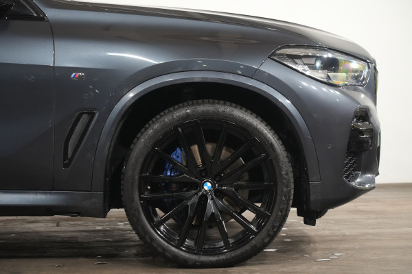 2022 BMW X5 xDrive30d SUV Image 5