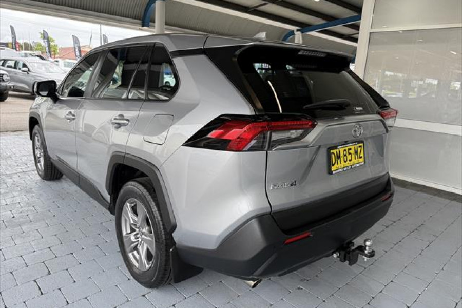 2022 Toyota RAV4 MXAA52R GX SUV Image 8
