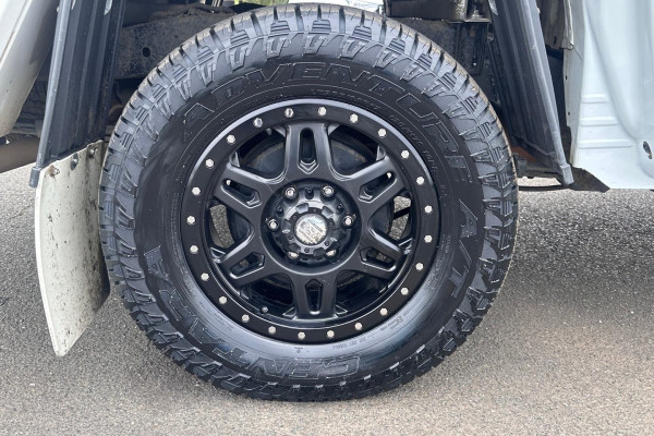 2022 Isuzu D-MAX RG SX High Ride Cab Chassis Image 11