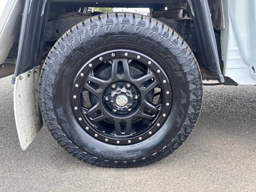 2022 Isuzu D-MAX RG SX High Ride Cab Chassis Image 11