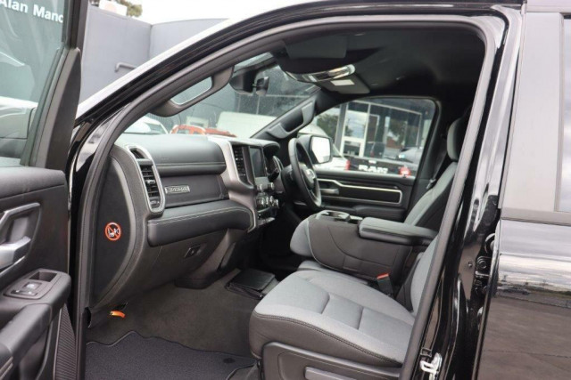 2023 Ram 1500 DT Big Horn Crew Cab Image 15