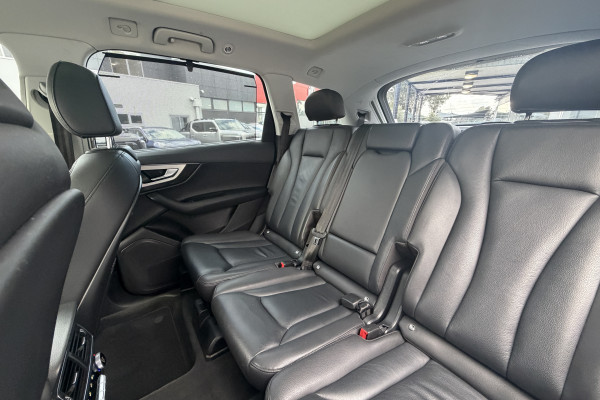 2018 MY19 Audi Q7 4M 45 TDI SUV Image 14