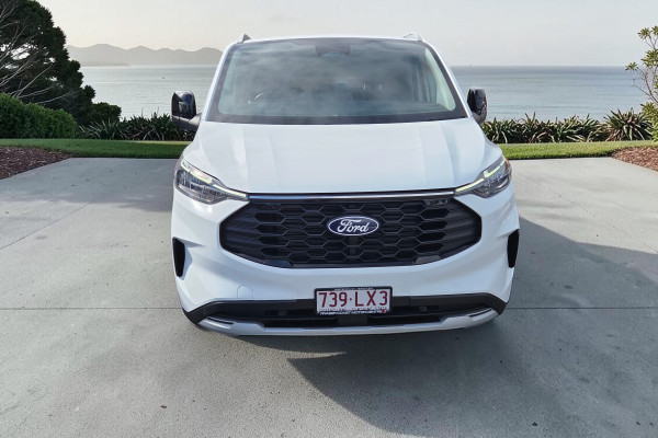 2024 MY24.5 Ford Tourneo AV Active People Mover Image 2