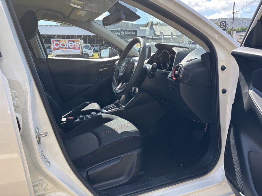 2026 MY25 Mazda 2 DJ Series G15 Evolve Hatch Image 15