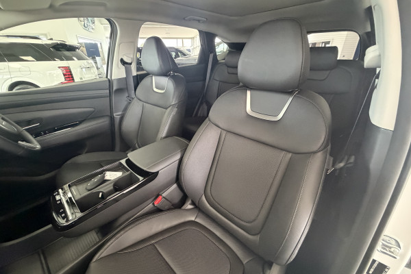 2026 Hyundai Tucson NX4.V4 Hybrid Premium SUV Image 17