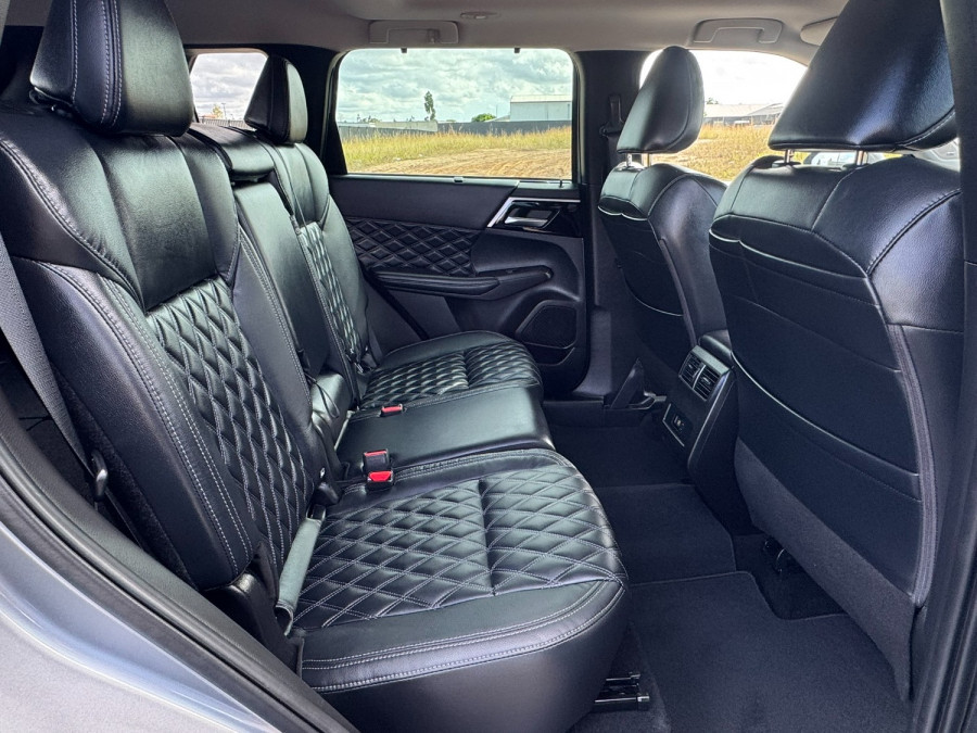 2022 MY22.5 Mitsubishi Outlander ZM Exceed SUV Image 9