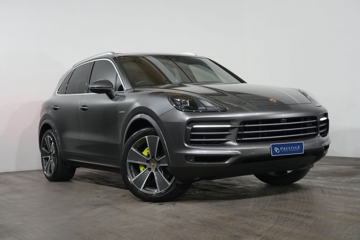 2019 Porsche Cayenne E-Hybrid SUV