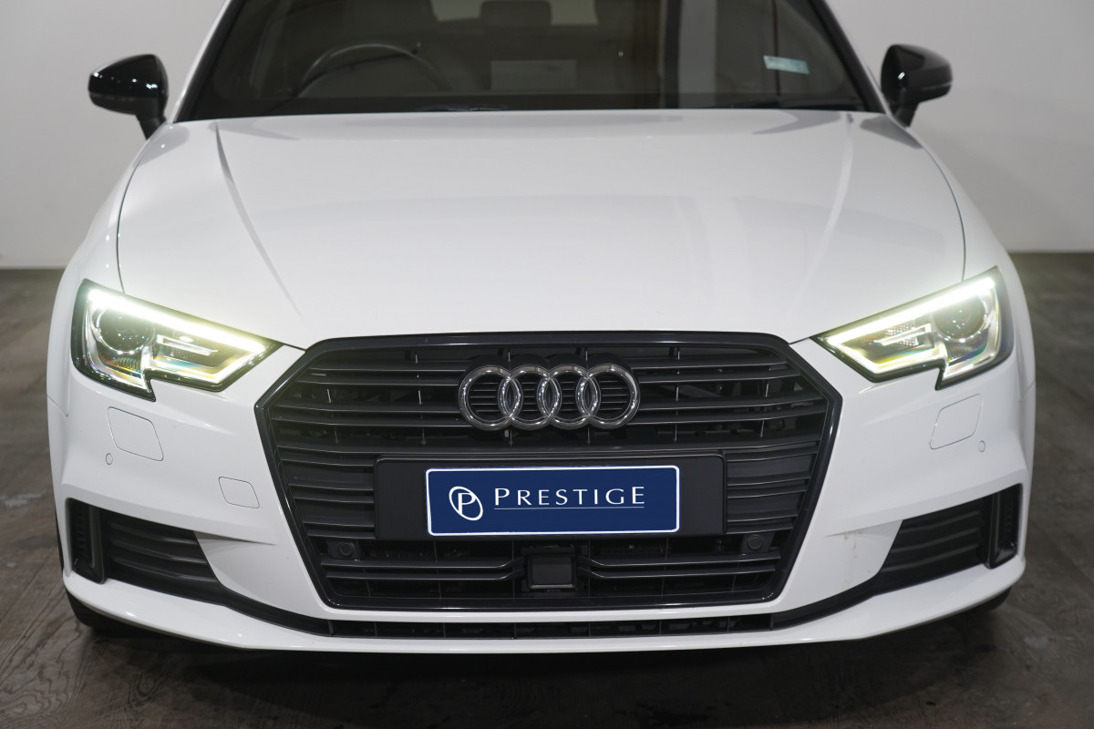 2018 Audi A3 2.0 Tfsi Sportback Black Edit Hatch Image 3