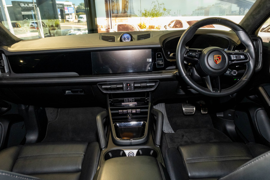 2024 Porsche Cayenne GTS SUV