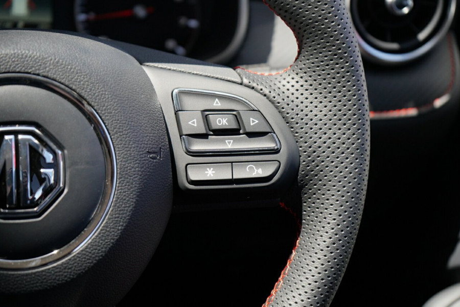 2023 MG ZST S13 Core SUV Image 16