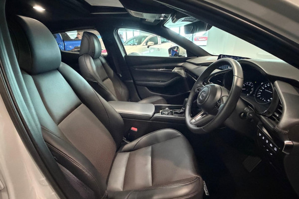 2025 Mazda 3 BP Series G25 Astina Hatch Image 19