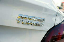2024 MG MG5 AP32 Essence Sedan