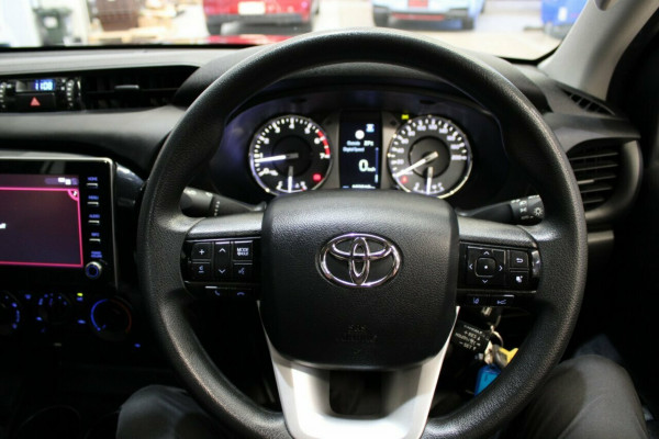 2022 Toyota HiLux TGN121R WorkMate Cab Chassis Image 22