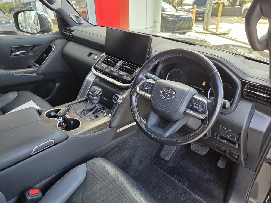2023 MY24 Toyota LandCruiser FJA300R Sahara SUV Image 20