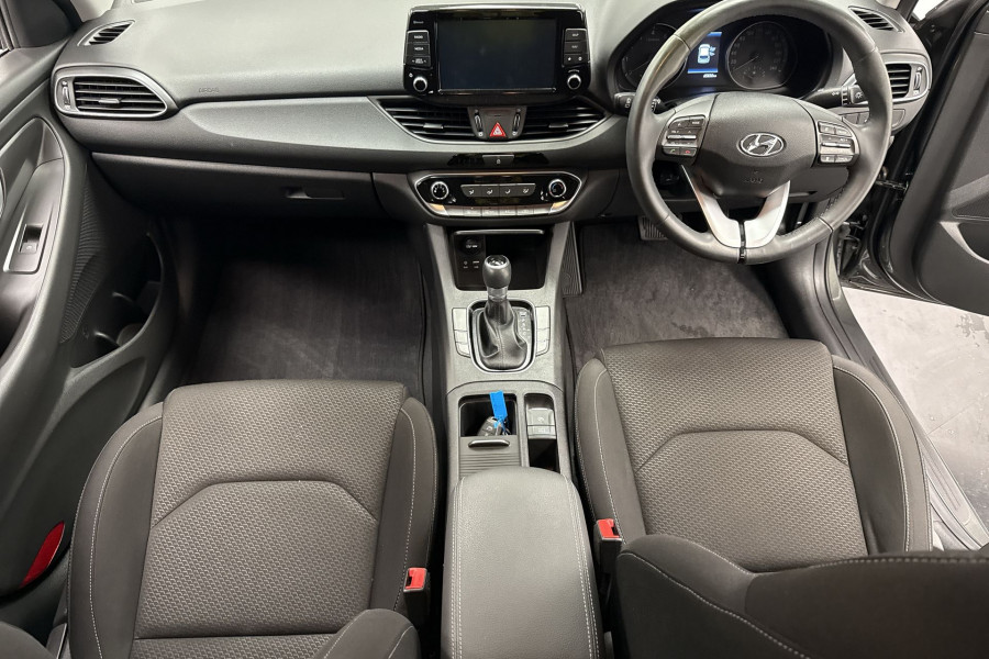 2020 Hyundai i30 PD2 Active Hatch Image 17