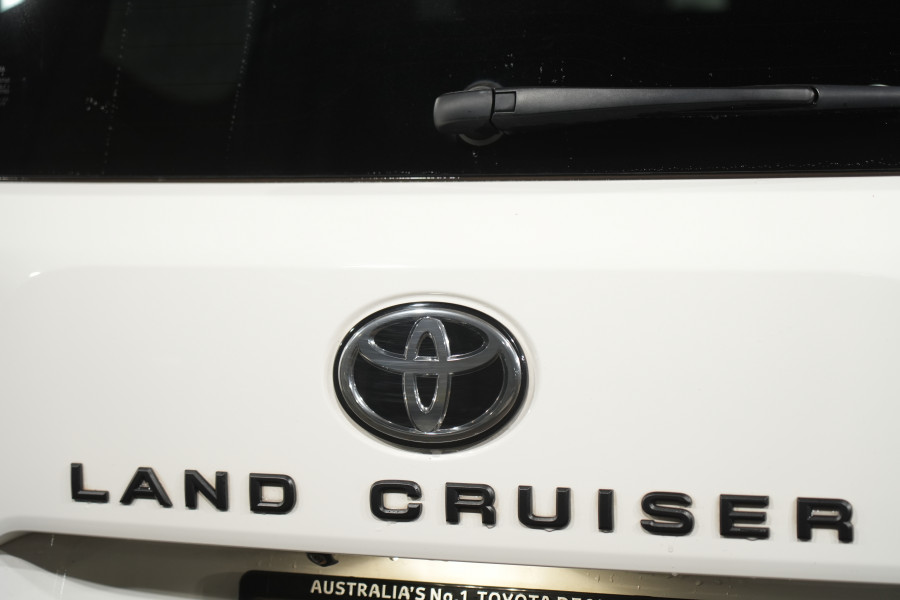 2023 Toyota LandCruiser Lc300 Gr-S (4x4) SUV