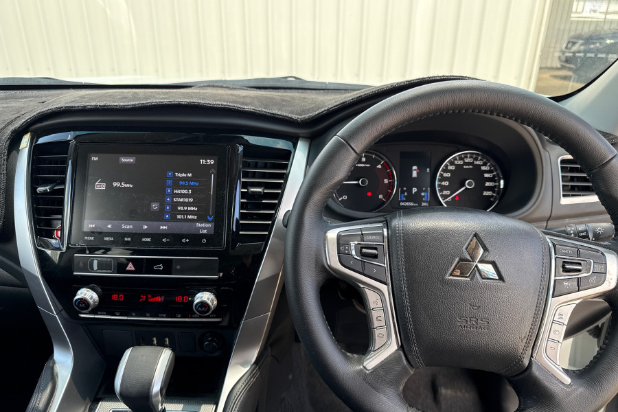 2022 Mitsubishi Pajero Sport QF GLS SUV Image 14