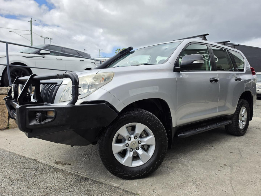 2013 MY14 Toyota LandCruiser Prado GDJ150R GX SUV Image 1