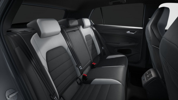 2026 Volkswagen Golf 8.5 110TSI R-Line Hatch image 12