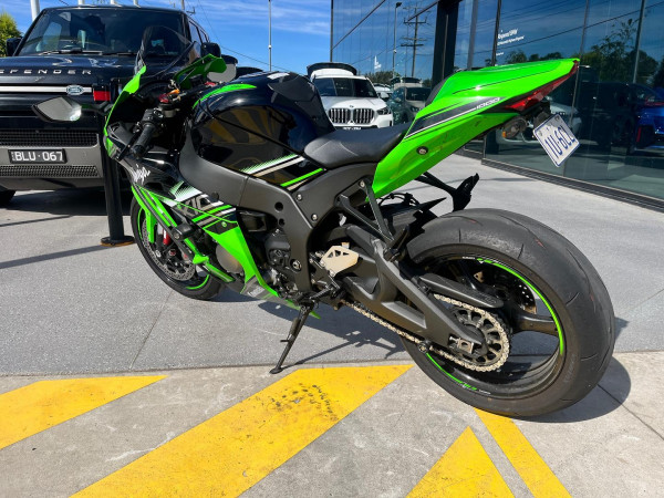2015 MY16 Kawasaki Ninja ZX-10R ABS Ninja image 15