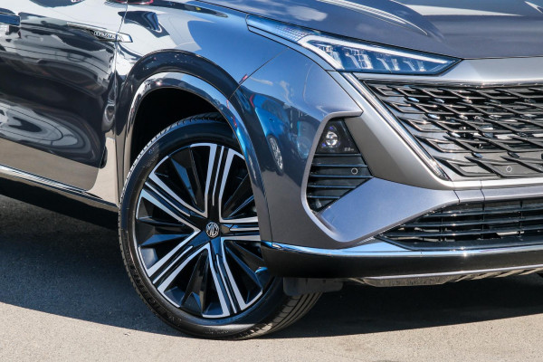 2025 MG QS IS31 Essence SUV Image 6