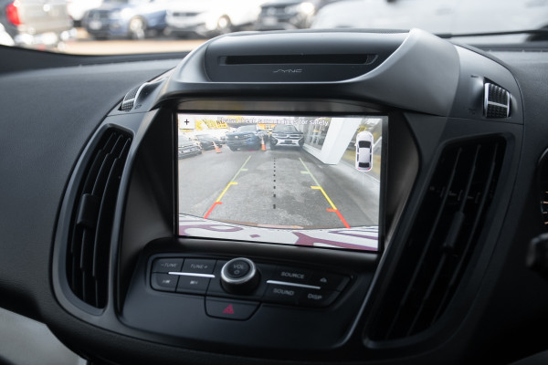 2017 Ford Escape SUV image 15