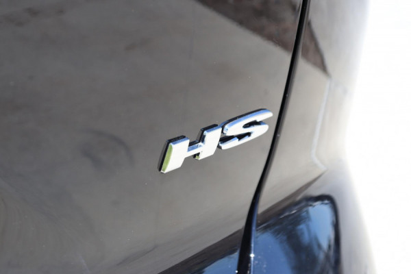 2024 MY24.5 MG HS AS33 Essence SUV Image 5