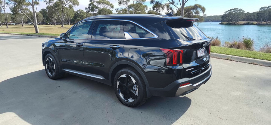 2024 MY25 Kia Sorento MQ4 PE Sport+ SUV Image 5