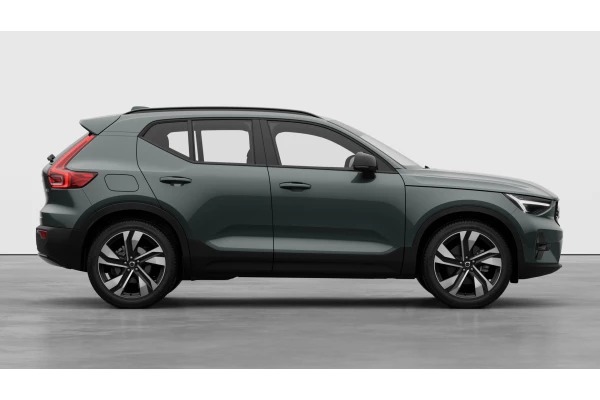 2026 Volvo XC40 XZ Ultra B4 Dark SUV Image 5