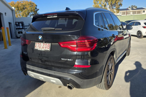 2019 BMW X3 G01 sDrive20i SUV Image 3