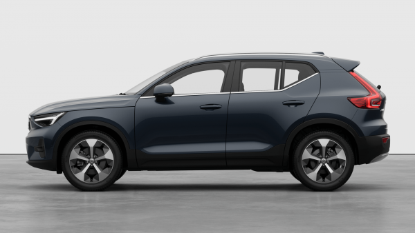 2025 MY26 Volvo XC40 XZ Ultra B4 Bright SUV image 2