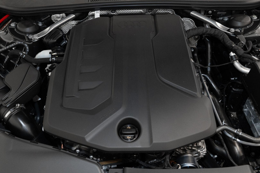 2025 Audi A5 B10 TFSI 150kW S line Sedan