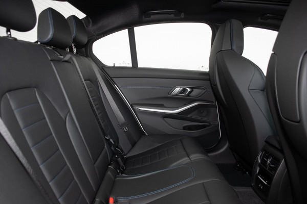 2026 BMW 3 Series G20 LCI II 330i M Sport Sedan image 10