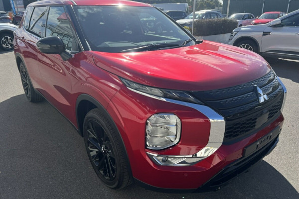 2024 Mitsubishi Outlander ZM Black Edition SUV