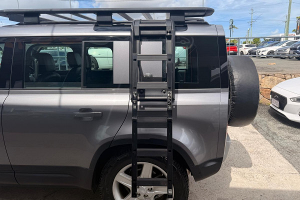 2020 Land Rover Defender L663 110 D240 SE SUV Image 26