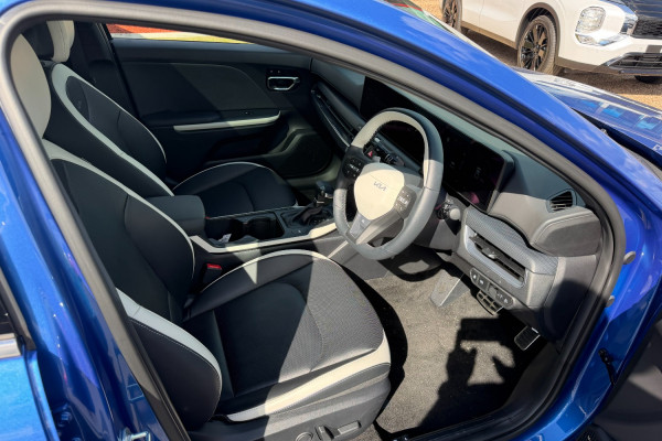 2025 Kia K4 CL4m GT-Line Sedan Image 19